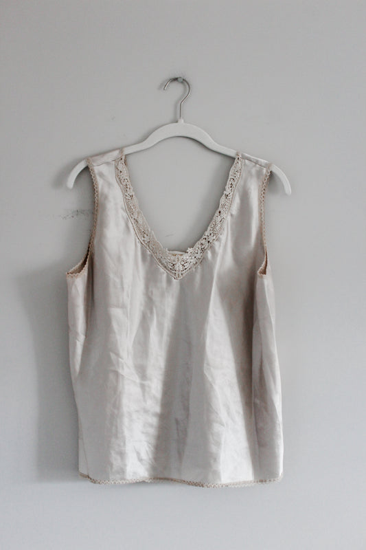 Slip Tank (L)