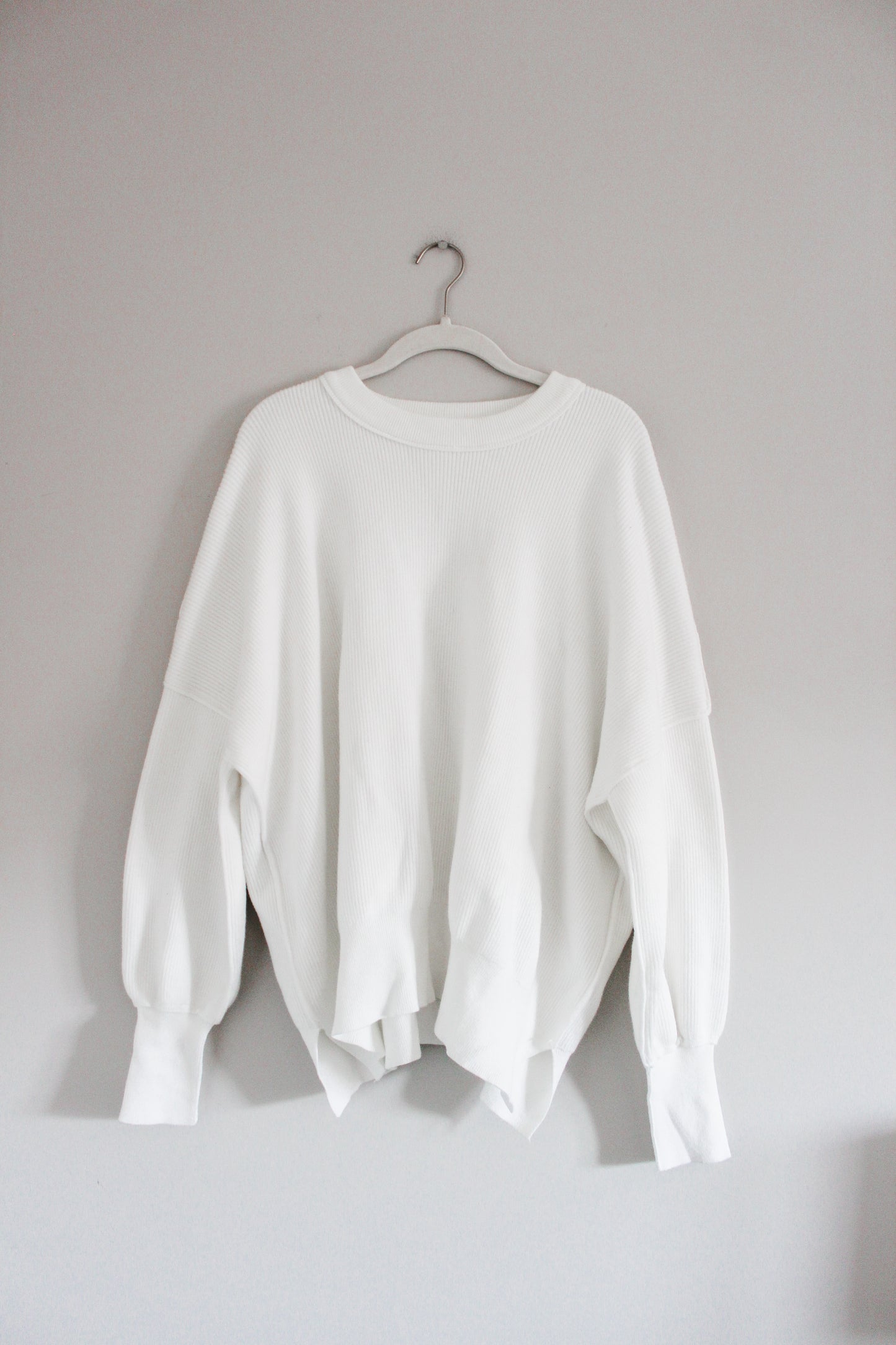 Ribbed Sweater (L)
