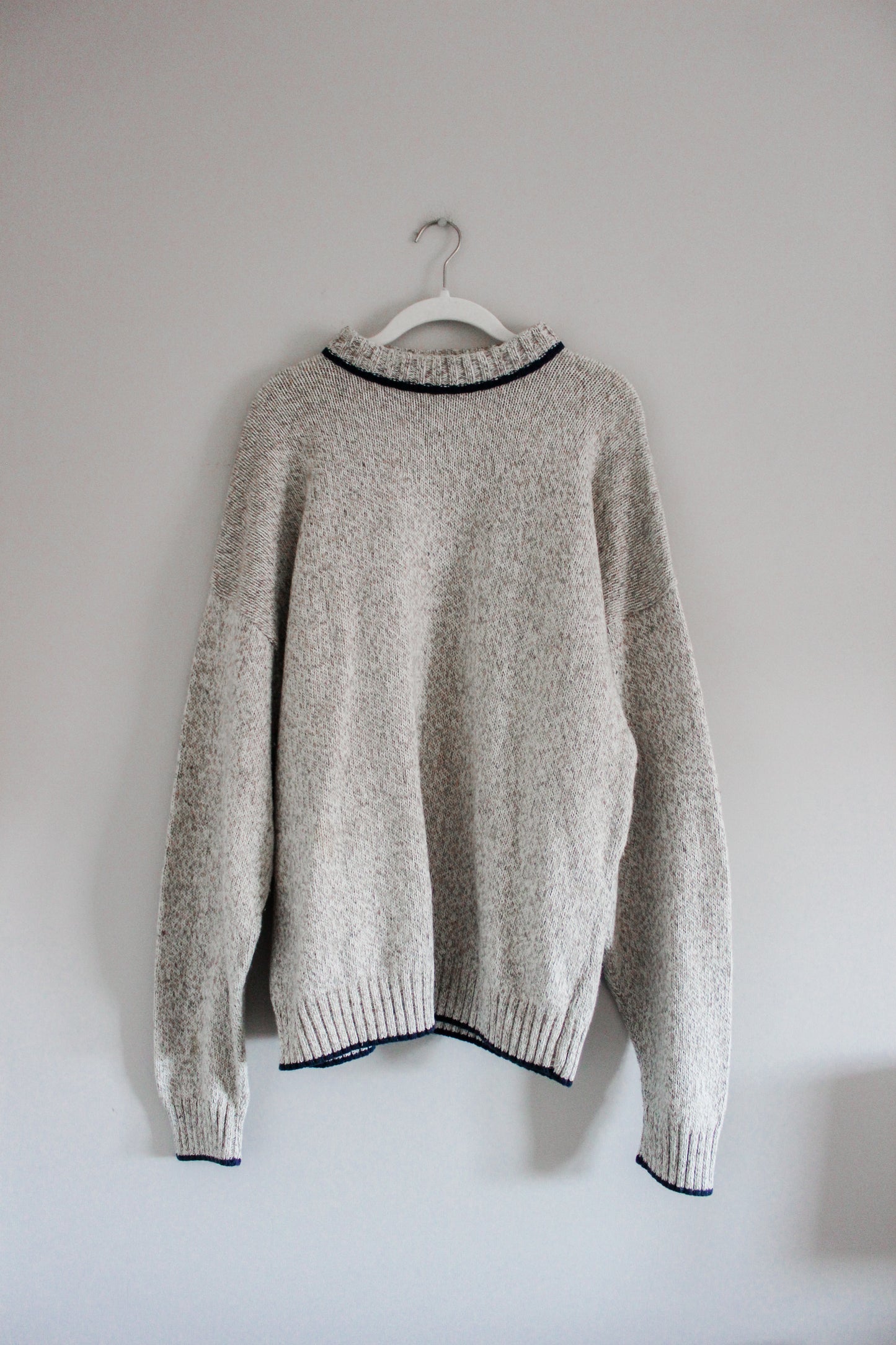 Vintage Oatmeal Sweater (L)