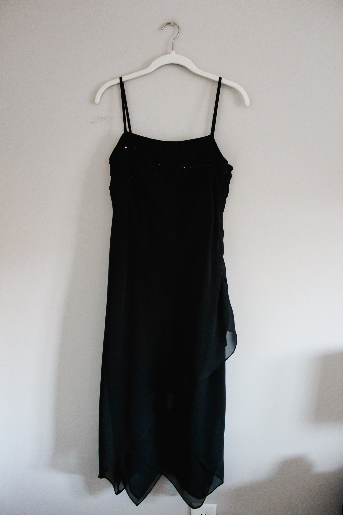 Black Ruffled Formal Dress (M)