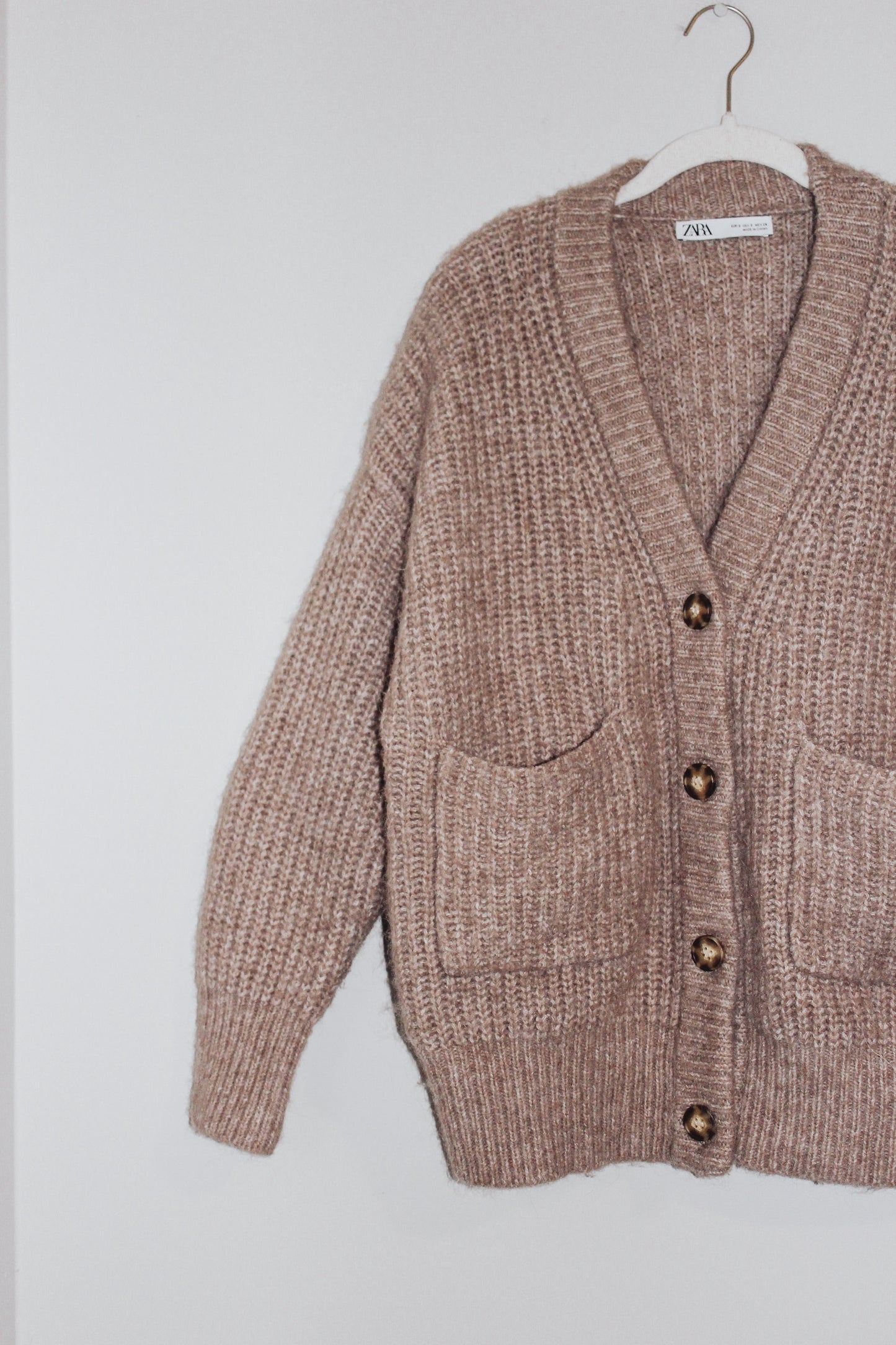 Chunky Zara Cardigan Sweater (S)
