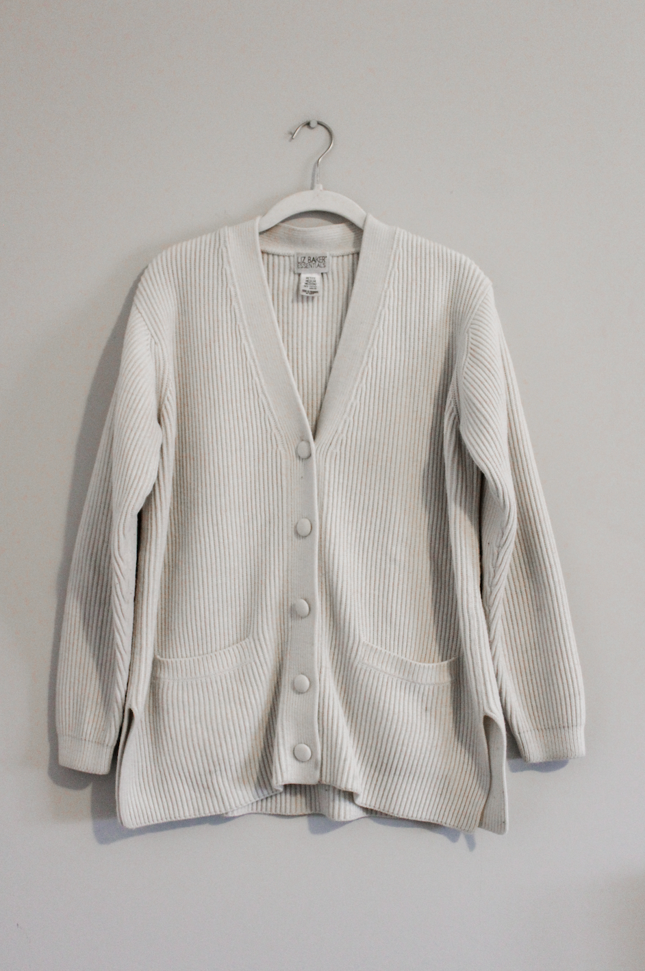 Liz Baker Ribbed Button Cardigan (M)