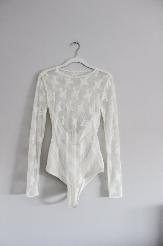 A&F Lace Bodysuit (M)