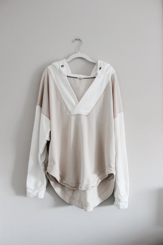 Pilcro Two-Toned Hoodie (XL)