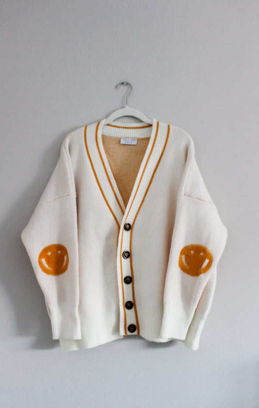 Smile Cardigan (XL)