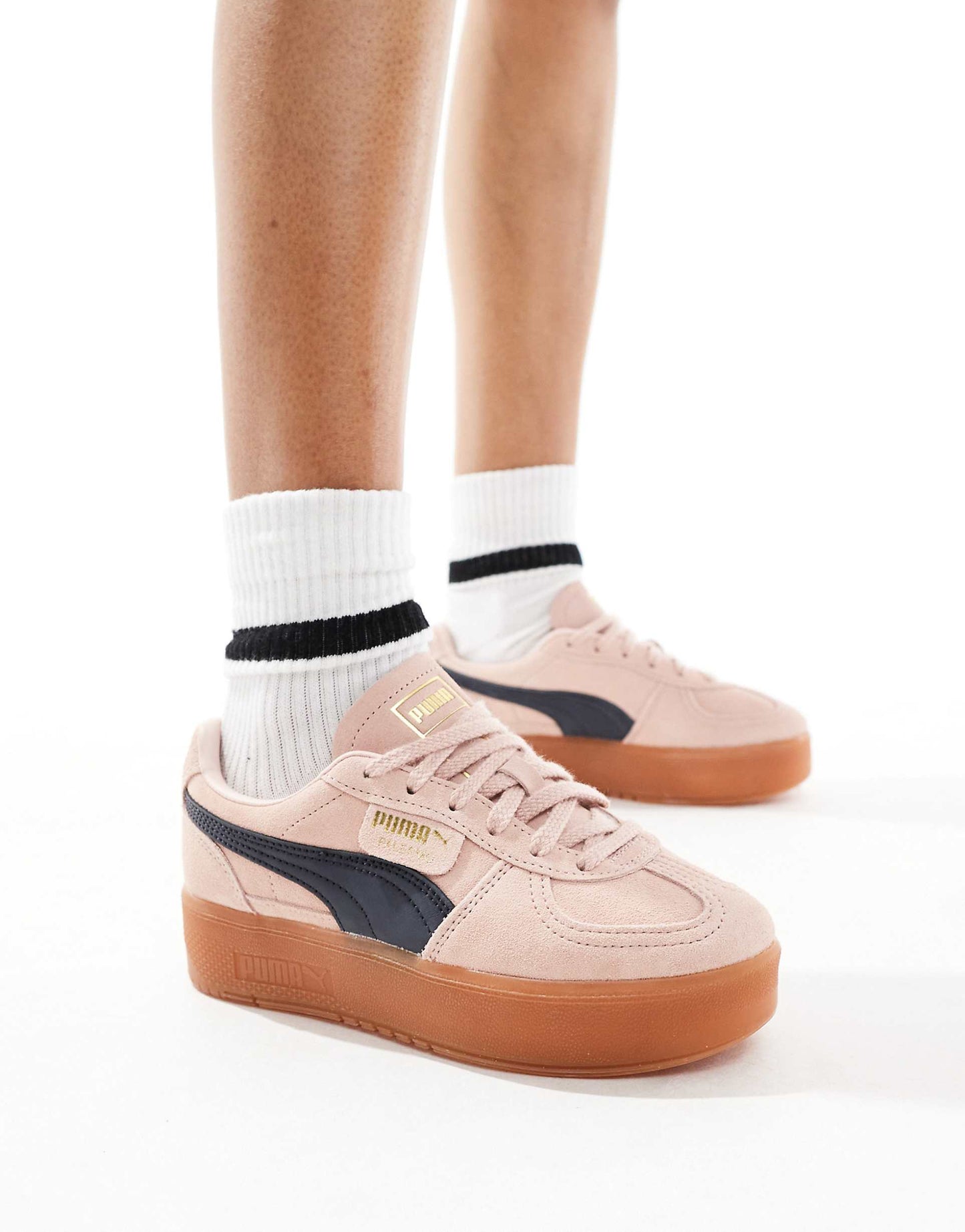 PUMA Palermo Eleveta Sneakers in Baby Pink & Navy (7.5)