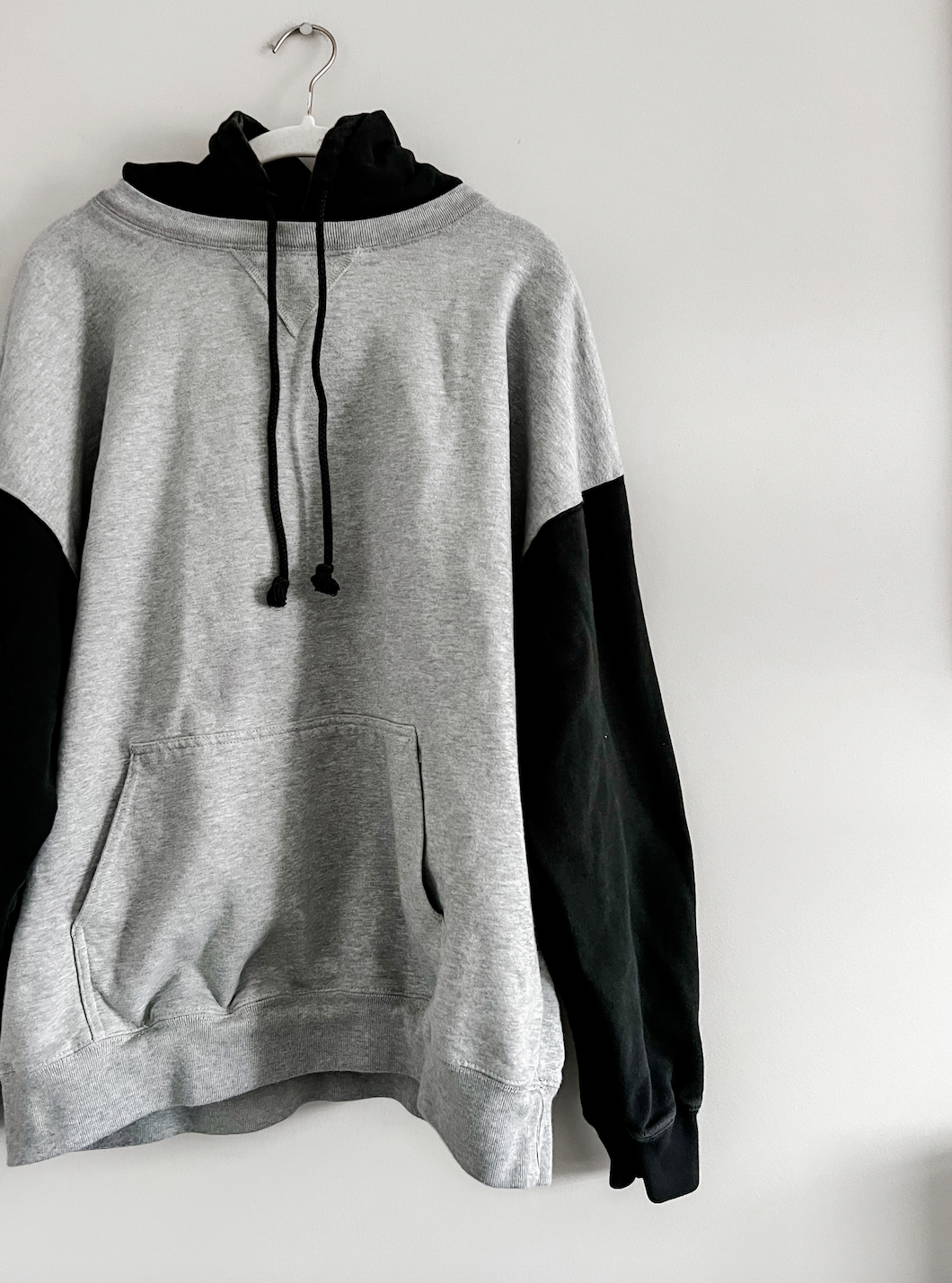 Brandy Melville Two-Toned Christy Hoodie (OS)