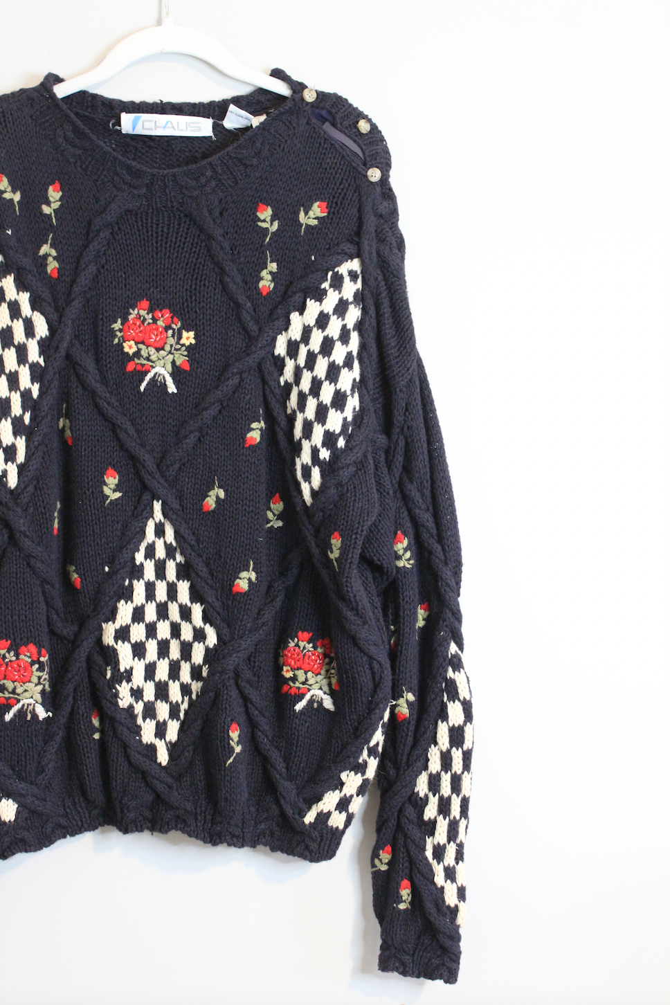 Vintage Rose/Checkered Chaus Navy Blue Sweater (L)