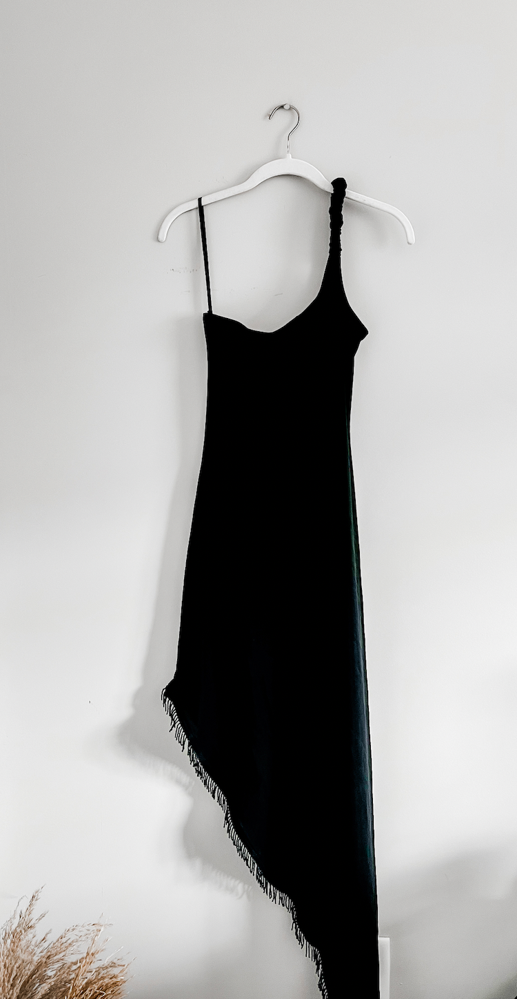 Carabella Black Vintage Dress (M)