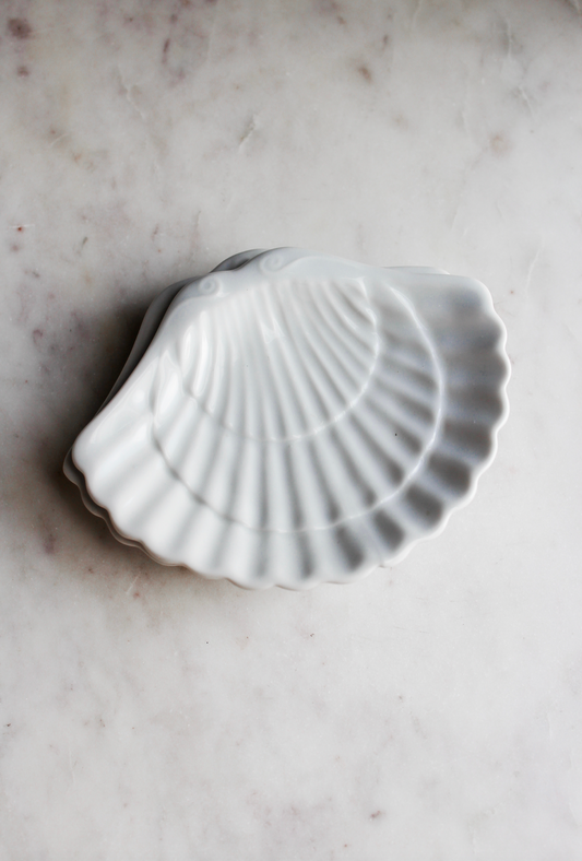 Made in Thailand Shell Ring Dish