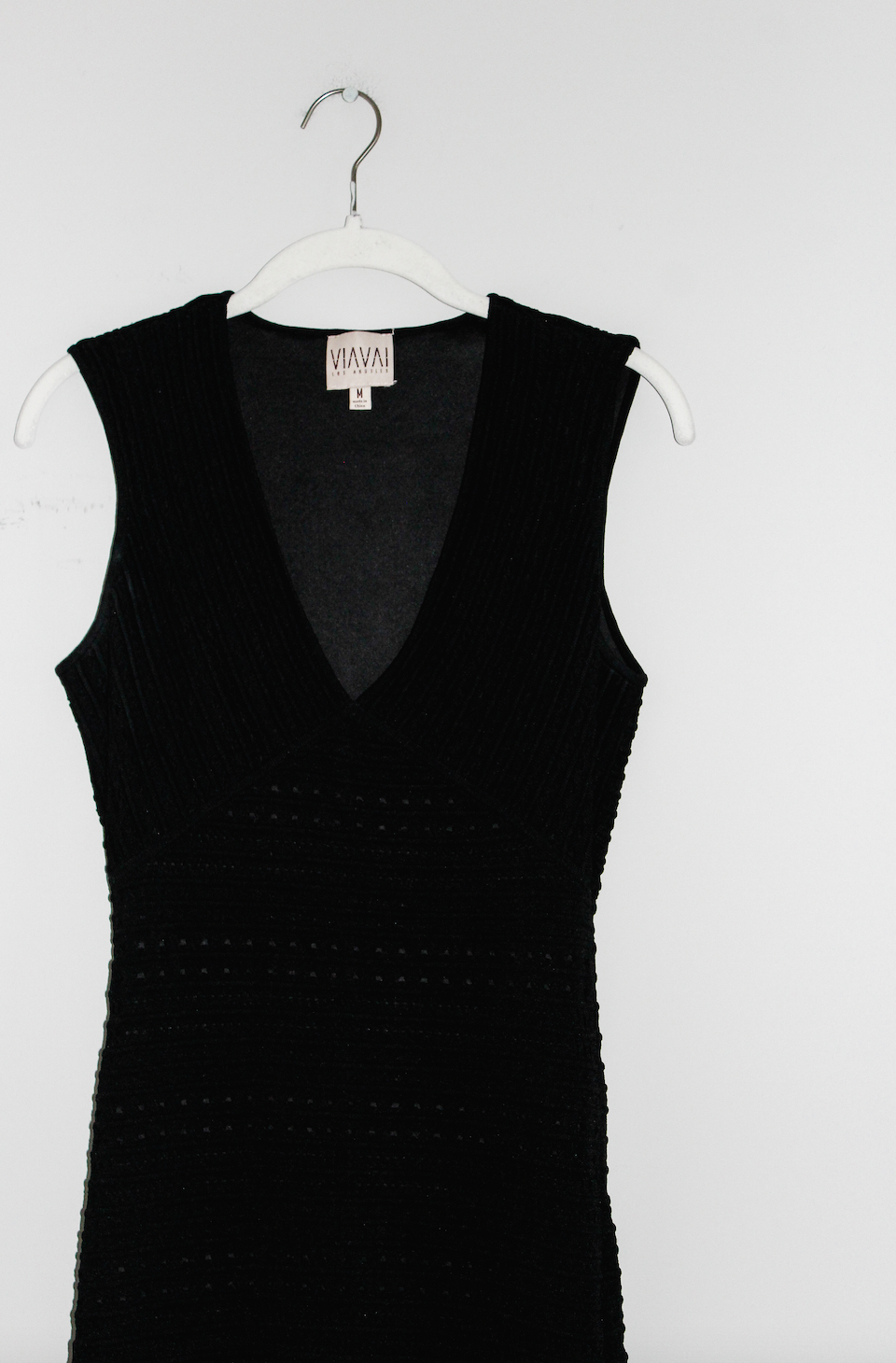 Black Stretchy V-Neck Dress (M)