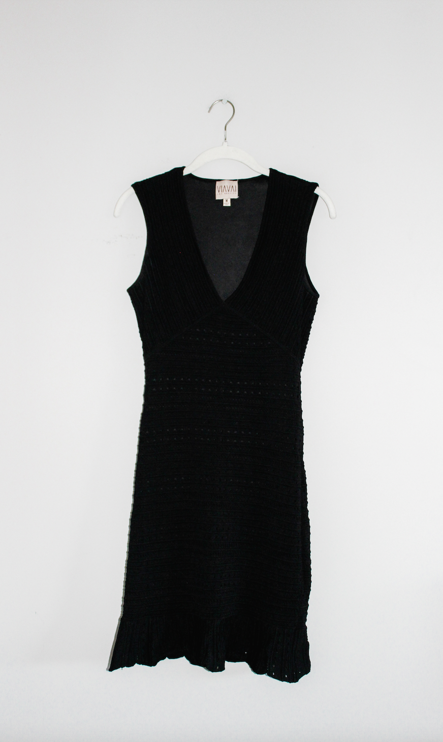 Black Stretchy V-Neck Dress (M)